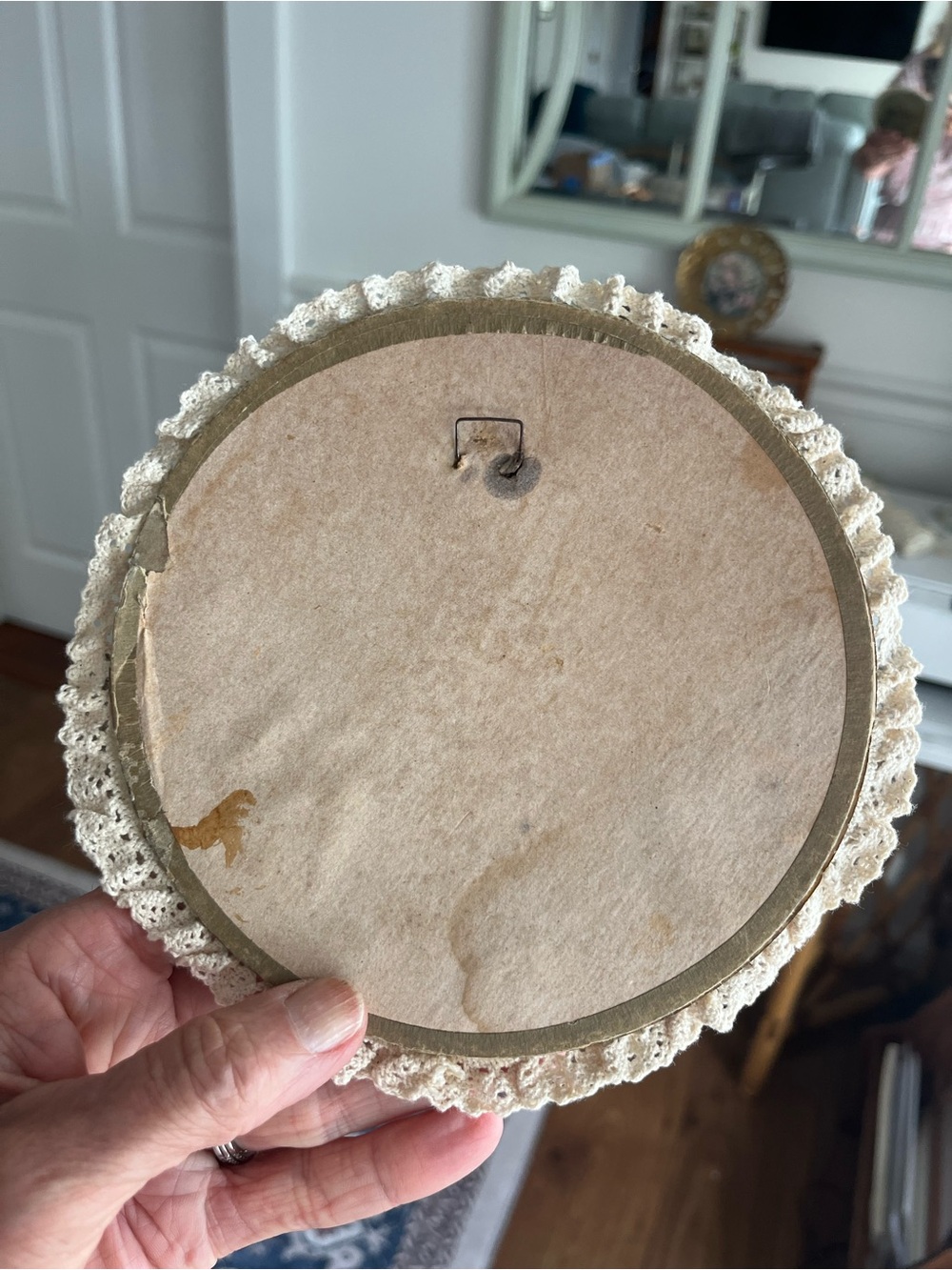 Vintage Round Convex Framed Cottage Landscape scene with a few dry flowers. - Picture 4 of 5